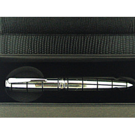 Στυλογράφος με Μαύρα Λάκα