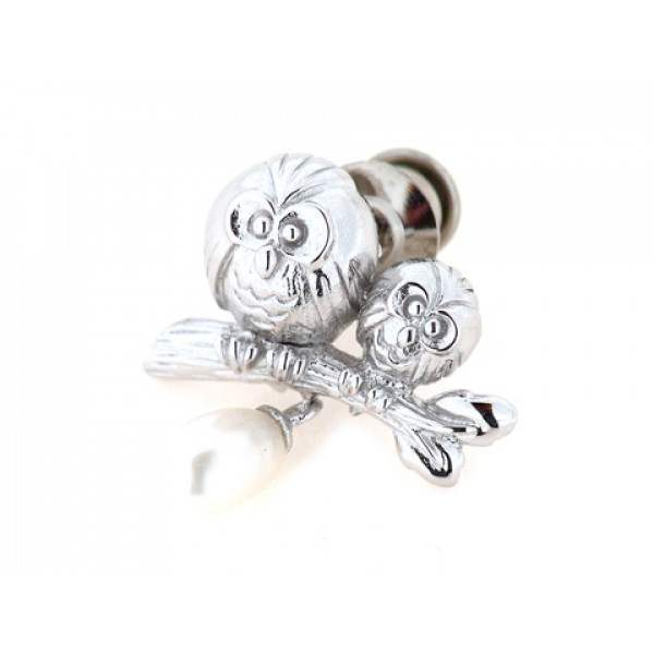 Platinum Plated Silver Owl Pin decorated with a Pearl