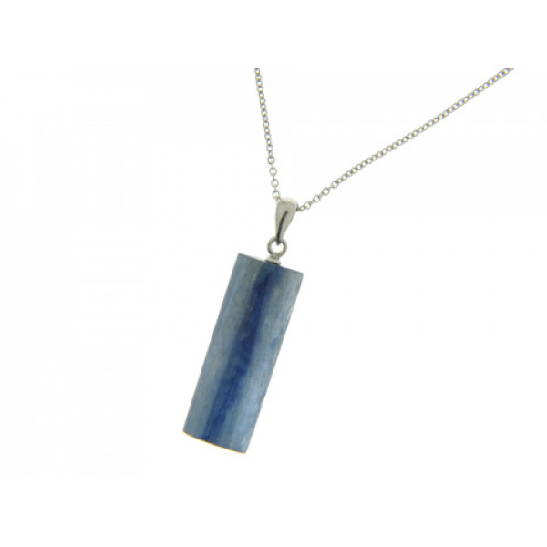 Silver Pendant with a Kyanite