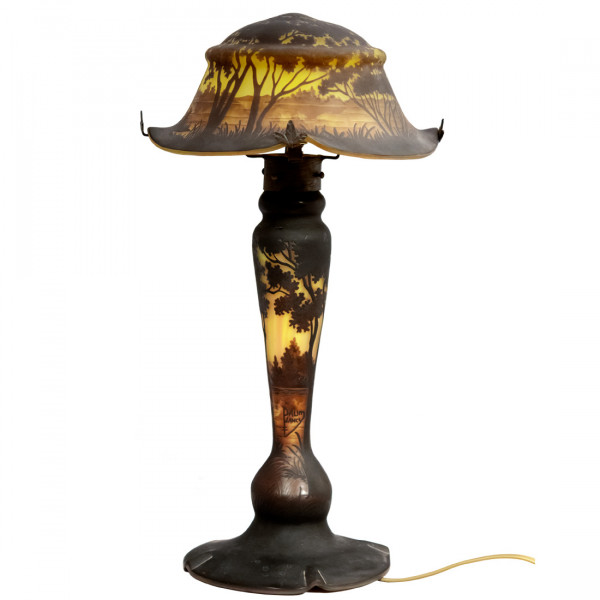 Cameo Glass Table Lamp by Daum Nancy