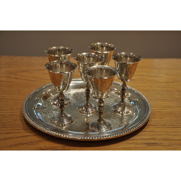Liquor Goblet Set Silver plated with a tray and six goblets
