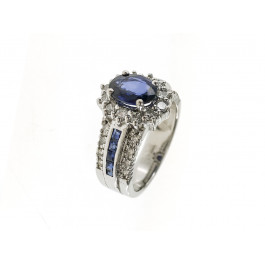 Ceylon Sapphire Rosette Ring
