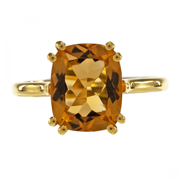 Solitaire Citrine Ring set in 18K Gold