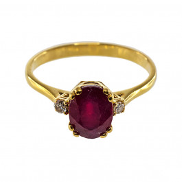 Three-stone Gold Ruby Ring