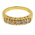 18K Gold Ring adorned with 5 brilliant-cut Diamonds