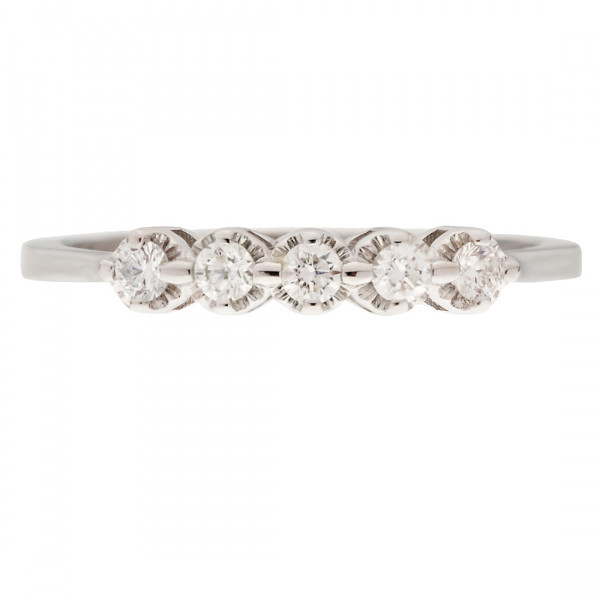 5-stone Diamond Ring in White Gold