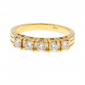 18K Gold Ring adorned with five Diamonds