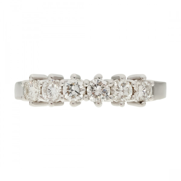 White Gold Ring adorned with six Diamonds