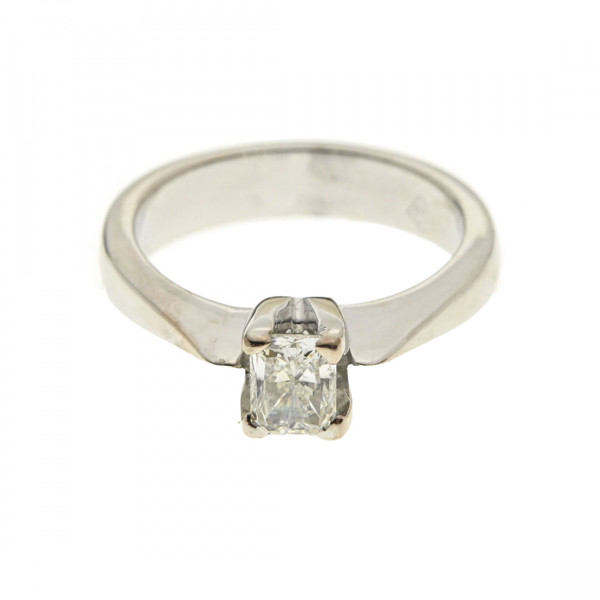 Λευκό Χρυσό Κ18 Μονόπετρο Δαχτυλίδι με Diamond
