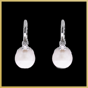 dazzling pearl and diamond earrings in white gold